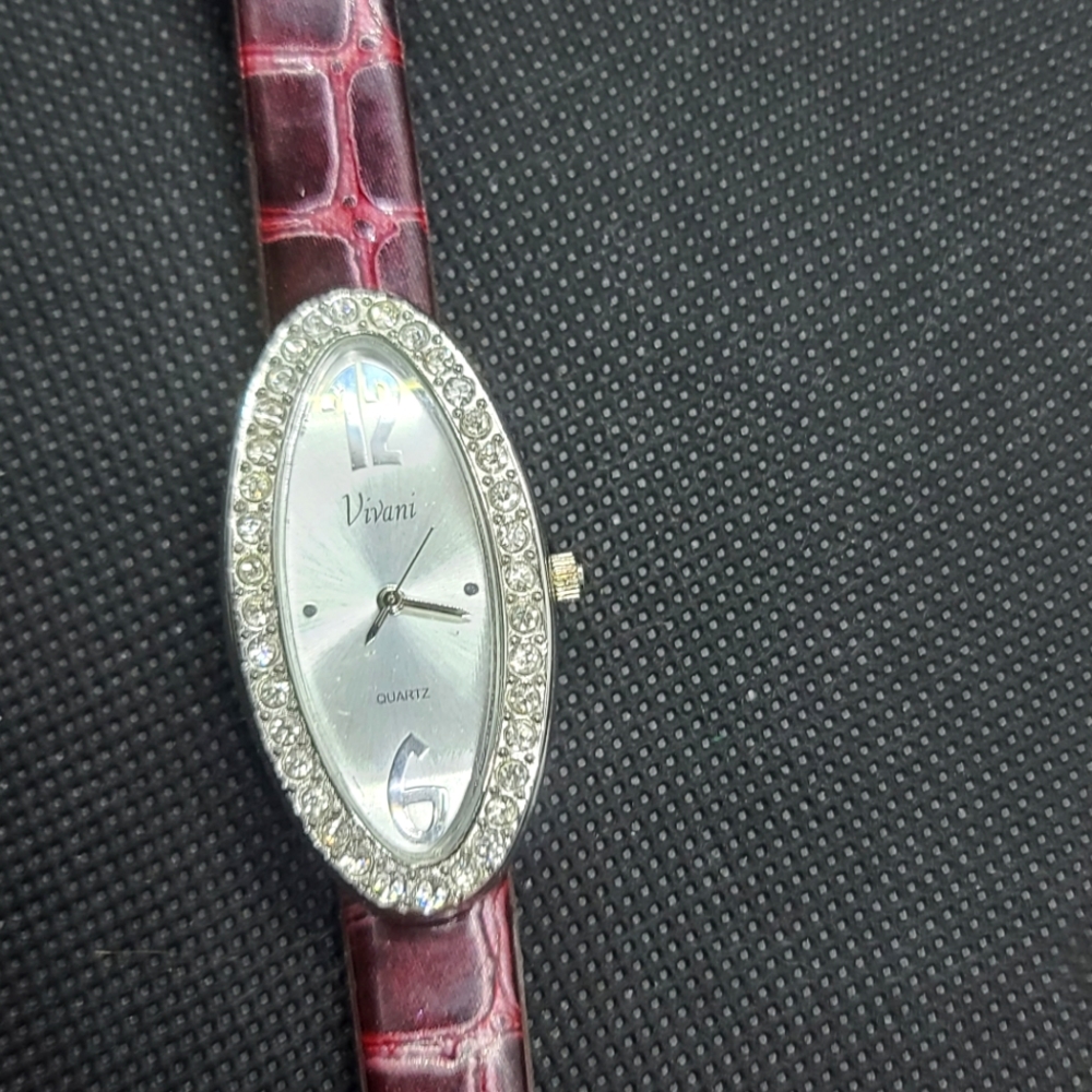 Ladies Fashion Watch Purple Leather Band